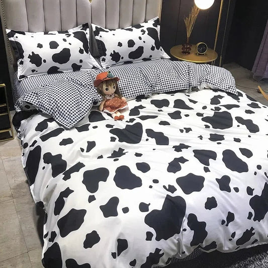Cozy Cow Bedding Set - Transform Your Bedroom with Style!