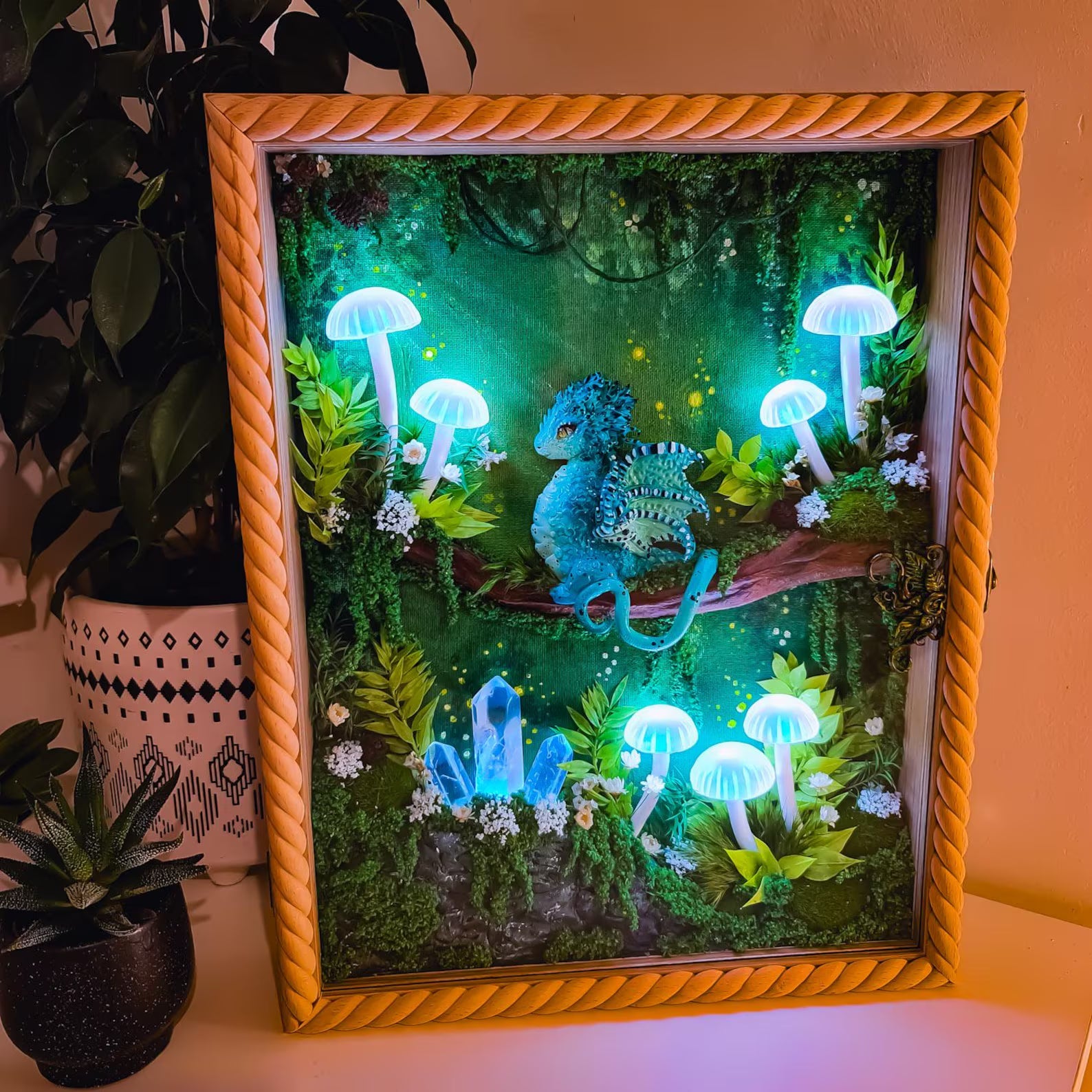 Fantasy Forest Mushroom Lamp – Handcrafted LED Wall Light