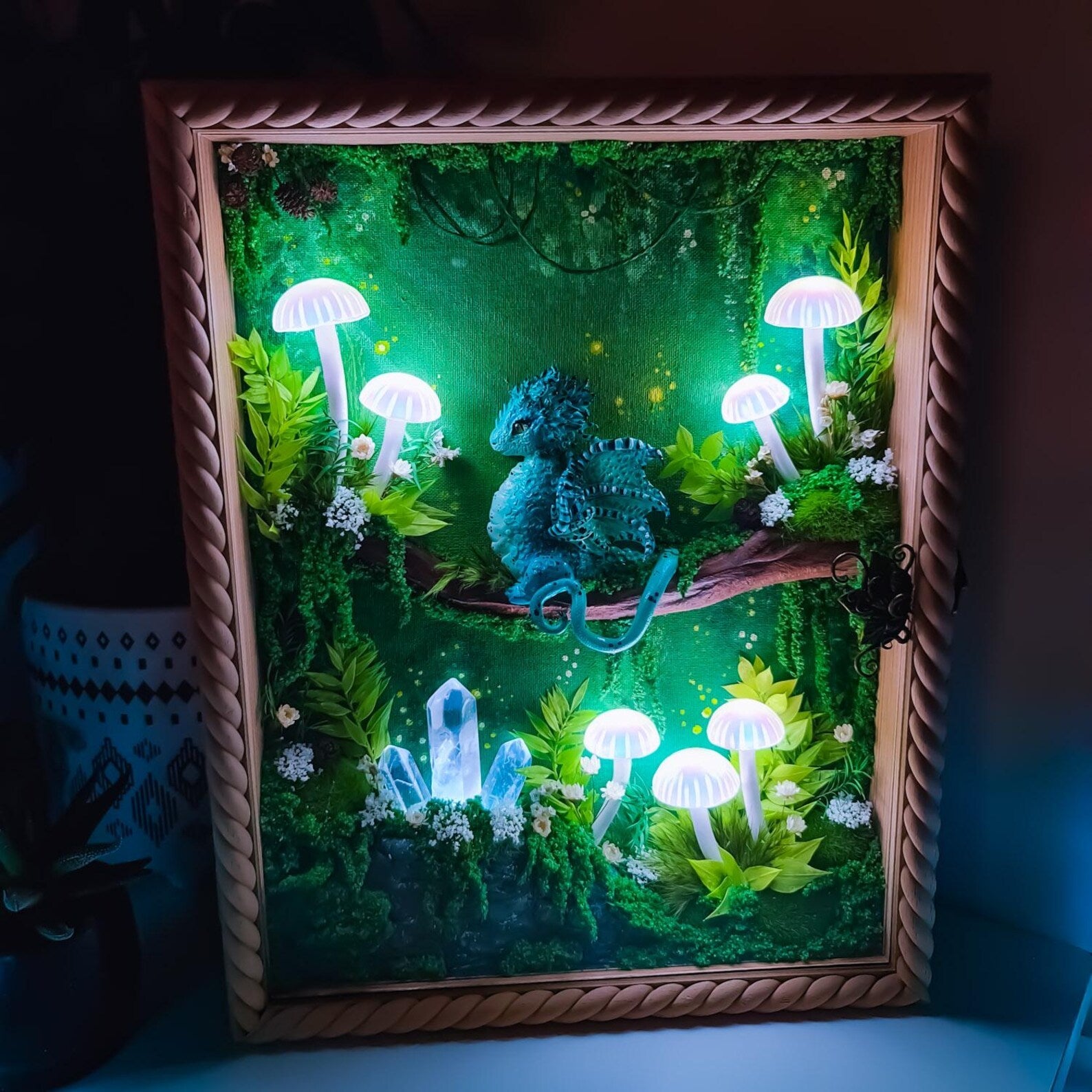 Fantasy Forest Mushroom Lamp – Handcrafted LED Wall Light