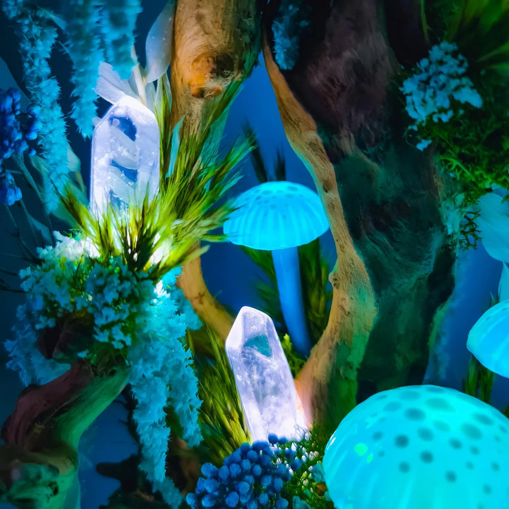 Giant Mushroom Lamp – Handcrafted LED Fantasy Forest Light
