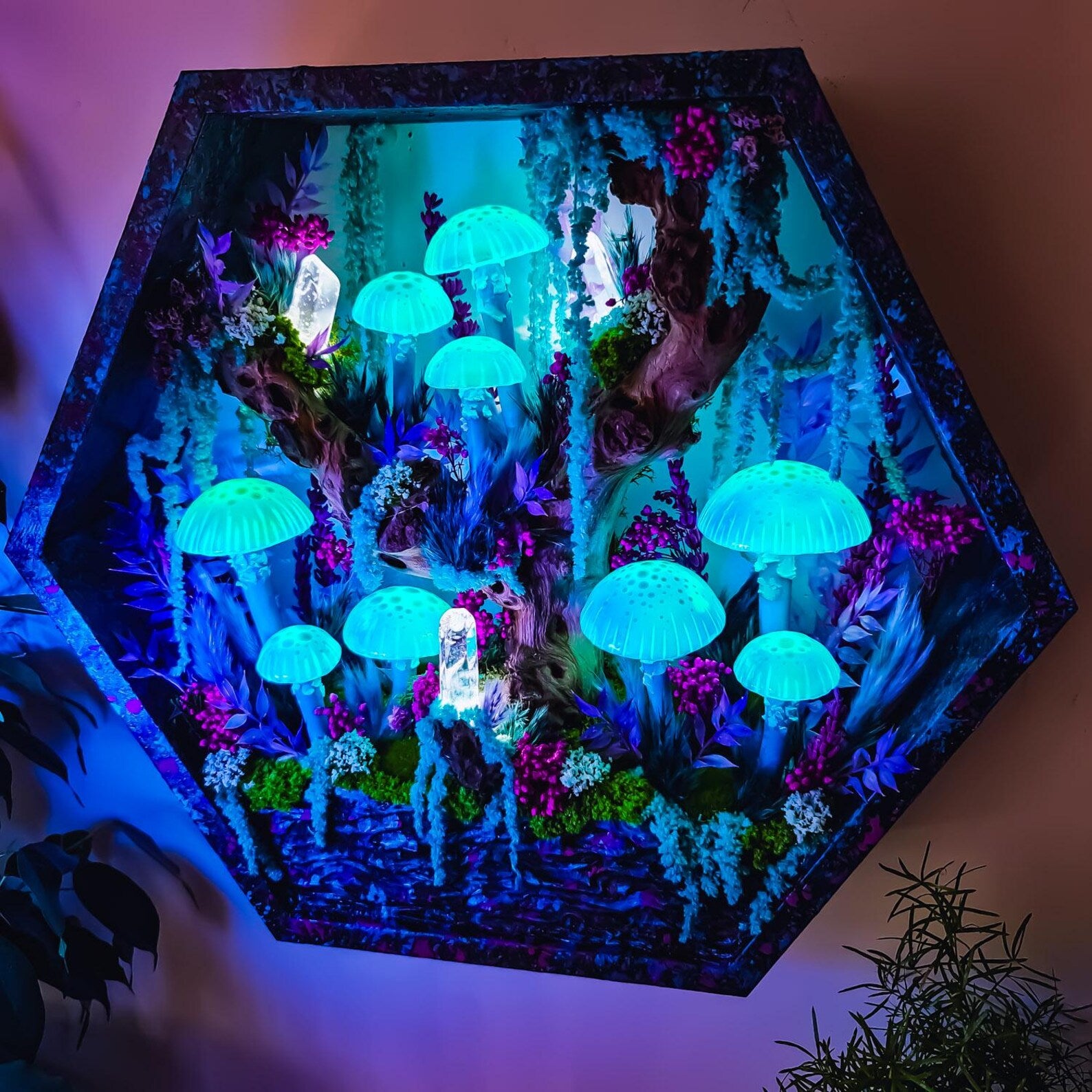 Handmade Large Amanita Mushroom Wall Lamp – Glowing LED Fairy Night Light | Enchanted Cottagecore Room Décor