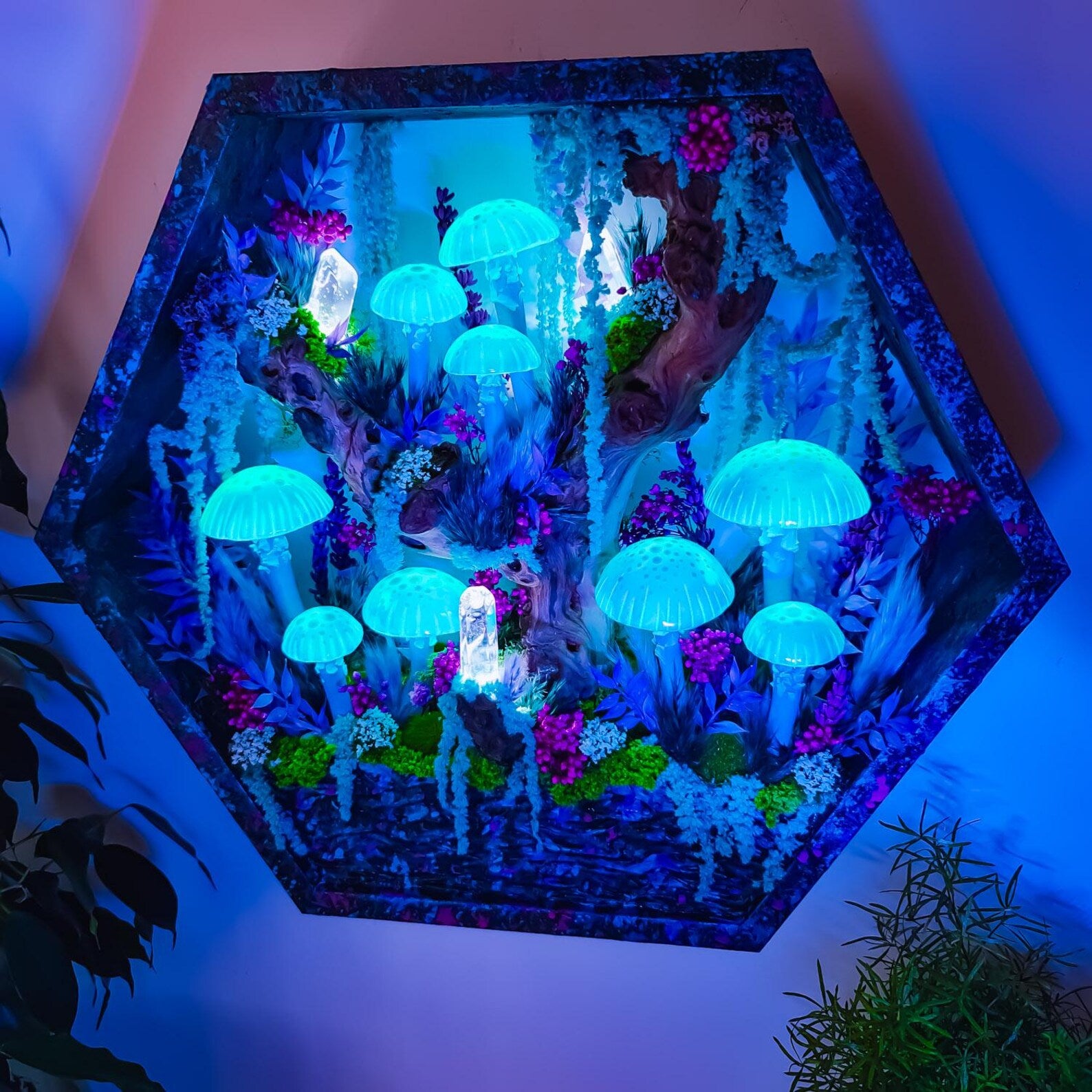 Handmade Large Amanita Mushroom Wall Lamp – Glowing LED Fairy Night Light | Enchanted Cottagecore Room Décor